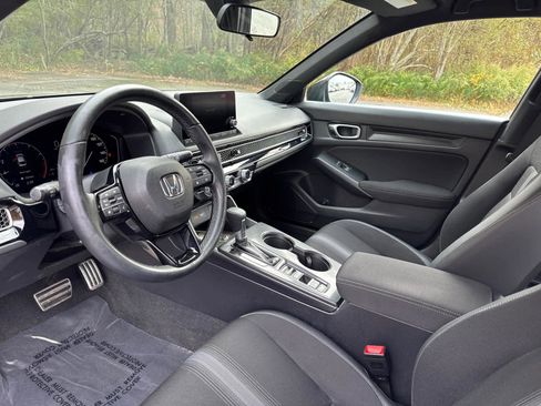 Used 2024 Honda Civic Sport image 13