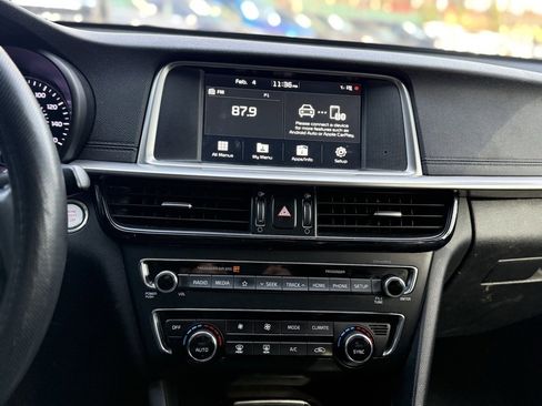 Used 2019 Kia Optima S w/ S Panoramic Sunroof Package image 29