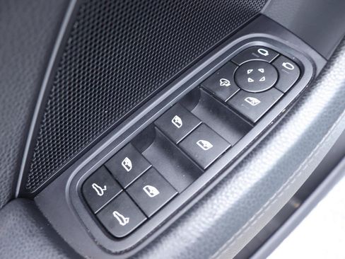 Used 2023 Porsche Panamera Platinum Edition w/ Sportdesign Package RWD image 24
