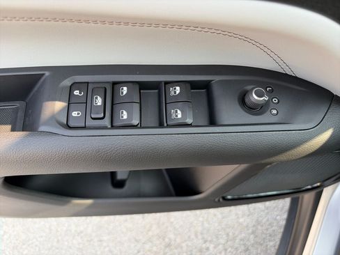 New 2026 Jeep Compass Limited AWD/4WD image 19