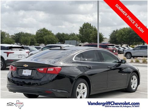 Used 2021 Chevrolet Malibu LS FWD image 4