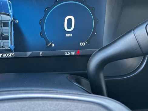 New 2026 Ford F250 Lariat w/ Black Appearance Package image 27