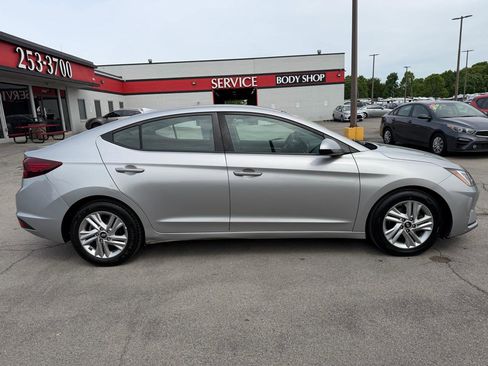 Used 2020 Hyundai Elantra SEL w/ Cargo Package (C1) FWD image 2