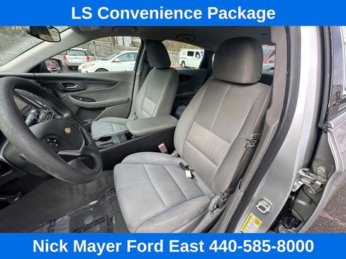 Used 2015 Chevrolet Impala LS w/ LS Convenience Package image 12