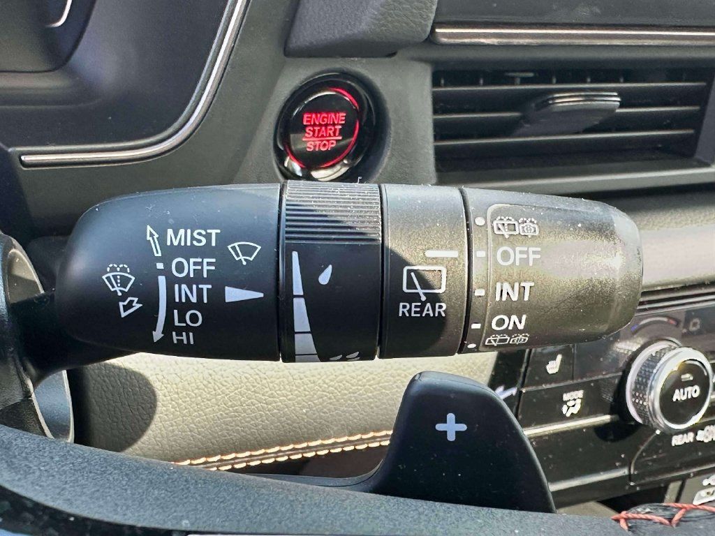 Certified 2024 Honda Pilot TrailSport image 20