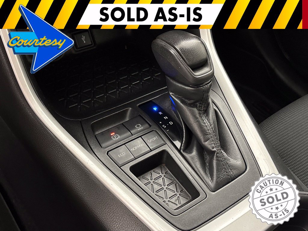 Used 2021 Toyota RAV4 LE w/ Carpet Mat Package (TMS) FWD image 35