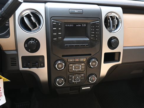 Used 2014 Ford F150 XLT w/ Equipment Group 302A Luxury image 15