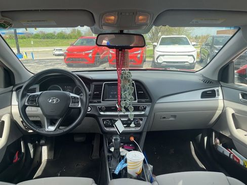 Used 2018 Hyundai Sonata SEL image 5