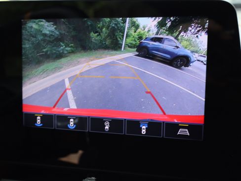 Used 2020 Chevrolet Corvette Stingray Preferred Cpe w/ 2LT Preferred Equipment Group RWD image 33