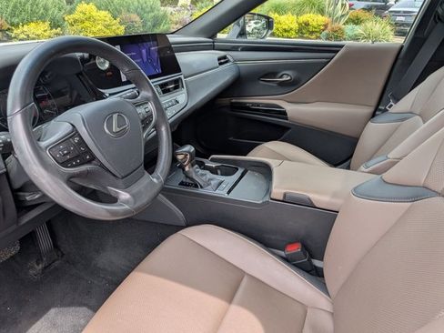 Used 2023 Lexus ES 350 w/ Accessory Package (Z2) image 16