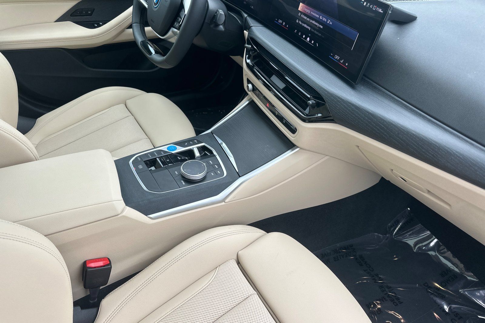 Used 2025 BMW i4 eDrive40 w/ Premium Package RWD image 18