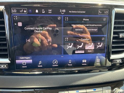 Used 2024 Chrysler Pacifica Touring-L FWD image 25