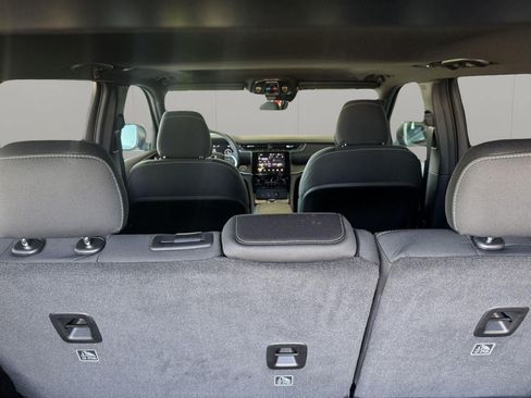 New 2026 Jeep Grand Cherokee Laredo X AWD/4WD image 7