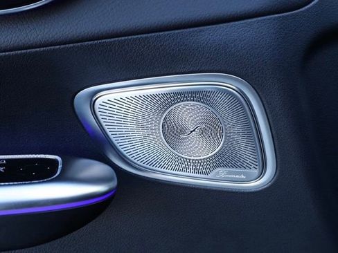 Certified 2025 Mercedes-Benz GLC 300 image 29