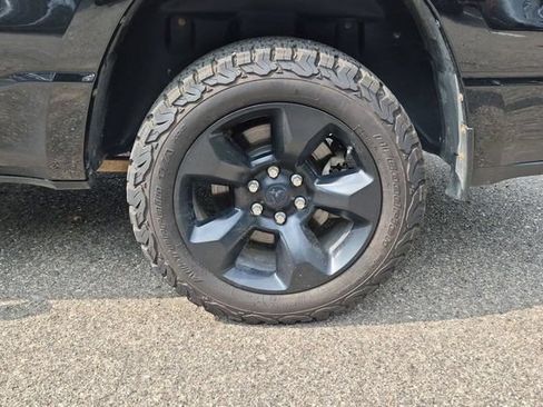 Used 2019 RAM 1500 Big Horn AWD/4WD image 10