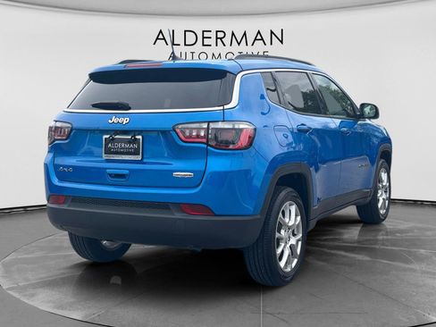 Used 2022 Jeep Compass Latitude AWD/4WD image 5
