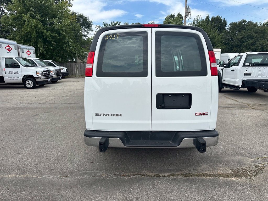 Used 2024 GMC Savana 2500 w/ Driver Convenience Package RWD image 5