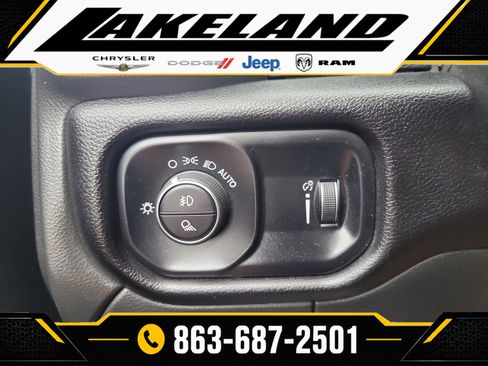 Used 2024 RAM 2500 Big Horn w/ Off Road Package AWD/4WD image 30