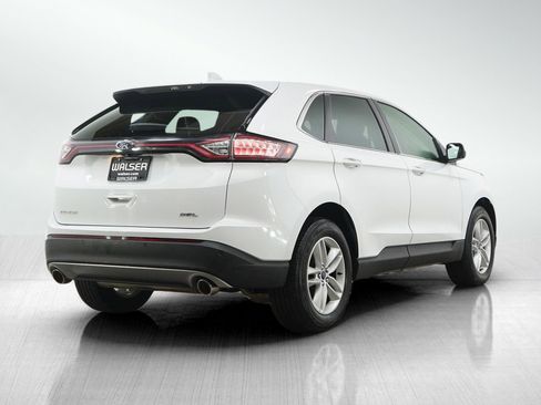 Used 2017 Ford Edge SEL image 5