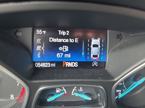 Used 2018 Ford Escape SEL w/ Ford Safe & Smart Package AWD/4WD image 16