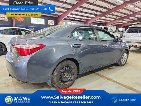 Used 2015 Toyota Corolla LE FWD image 4