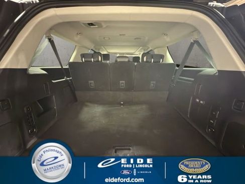 Used 2025 Ford Expedition Max Platinum image 23