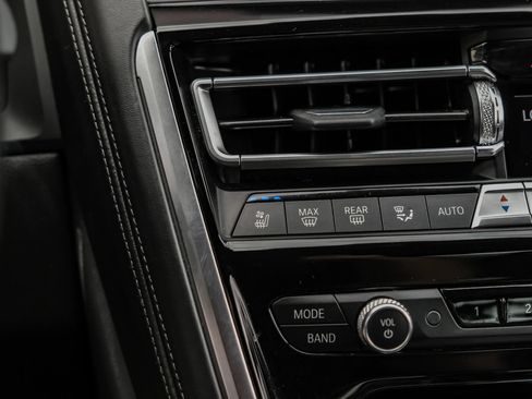 Used 2022 BMW M8 Gran Coupe xDrive Competition w/ M Carbon Exterior Package AWD/4WD image 28