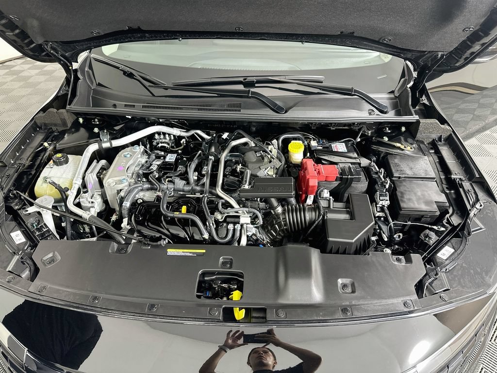 Used 2026 Nissan Sentra SR w/ Floor Mat Package FWD image 27
