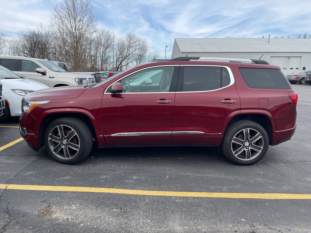 Used 2017 GMC Acadia Denali w/ Technology Package AWD/4WD image 1