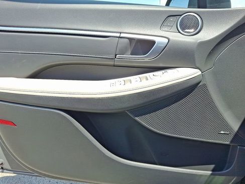 Used 2021 Hyundai Sonata Limited FWD image 23