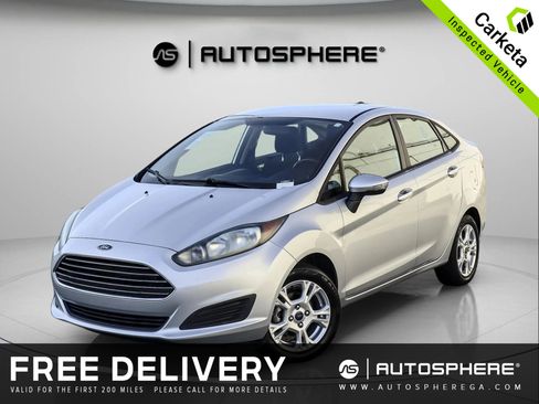 Used 2016 Ford Fiesta SE image 1