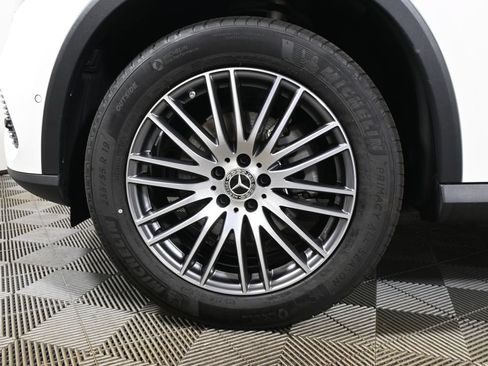 Certified 2026 Mercedes-Benz GLC 300 4MATIC image 12