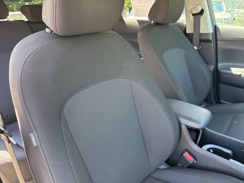 Used 2024 Hyundai Kona SEL AWD/4WD image 23