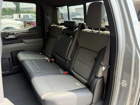 Used 2024 Chevrolet Silverado 1500 ZR2 w/ ZR2 Bison Edition AWD/4WD image 31