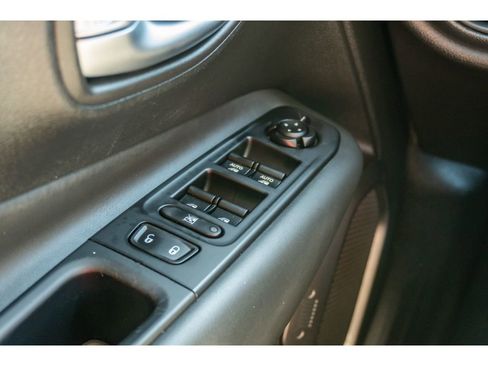 Used 2022 Jeep Renegade Latitude image 28