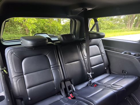 Used 2021 Lincoln Navigator L Reserve AWD/4WD image 25