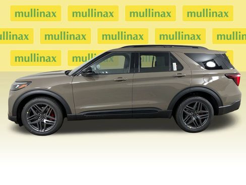 New 2026 Ford Explorer ST w/ Sun And Sound Package image 11