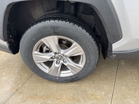 Used 2025 Toyota RAV4 XLE image 10