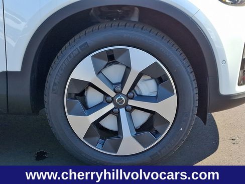 New 2025 Volvo XC40 B5 Plus w/ Protection Package Premier image 9