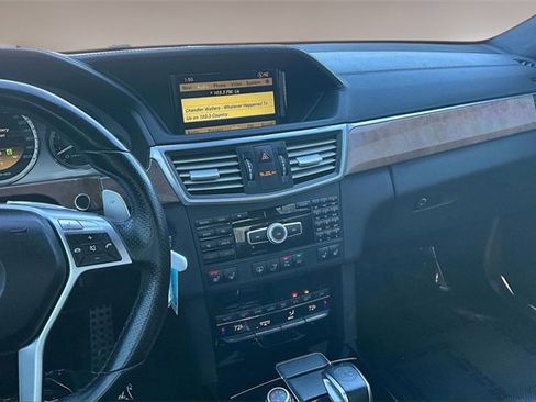 Used 2012 Mercedes-Benz E 63 AMG E 63 AMG image 9