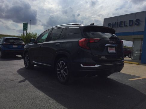 Used 2018 GMC Terrain Denali w/ Advanced Safety Package image 7