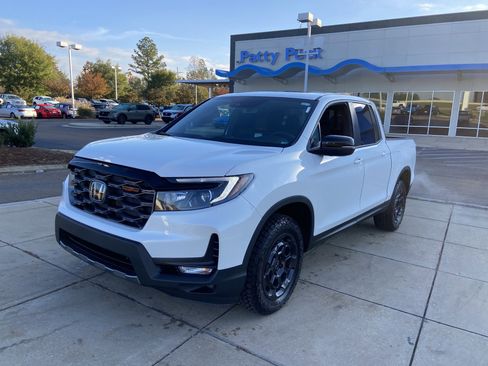 New 2026 Honda Ridgeline TrailSport+ image 4
