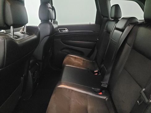 Used 2020 Jeep Grand Cherokee Laredo w/ Laredo X Package image 18