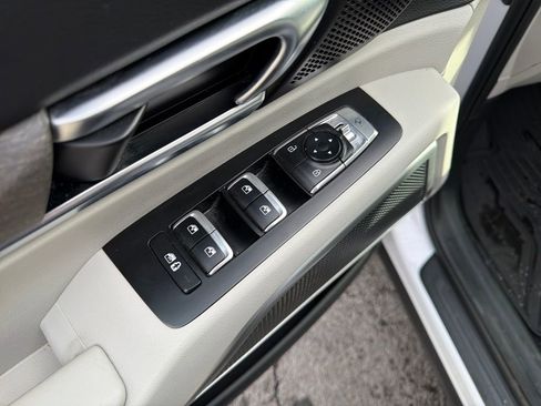 Certified 2022 Kia Telluride EX w/ EX Premium Package image 21