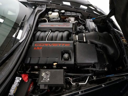 Used 2008 Chevrolet Corvette Convertible w/ Preferred Equipment Group image 5