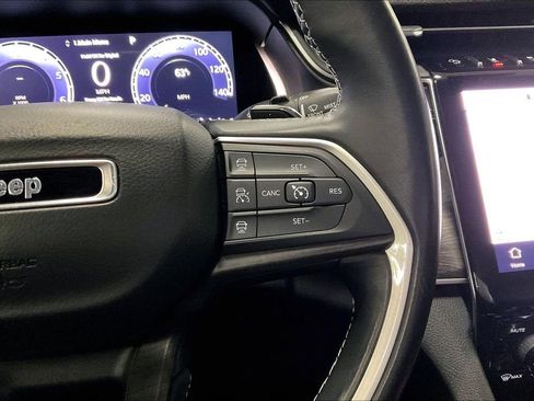 Used 2021 Jeep Grand Cherokee L Limited image 18