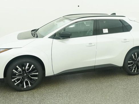 New 2026 Toyota bZ FWD image 2