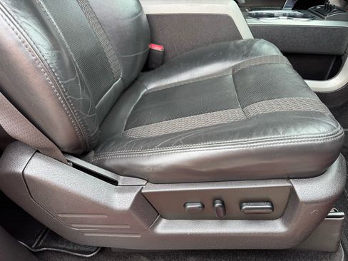 Used 2012 Ford F150 Raptor w/ Raptor Luxury Pkg image 12