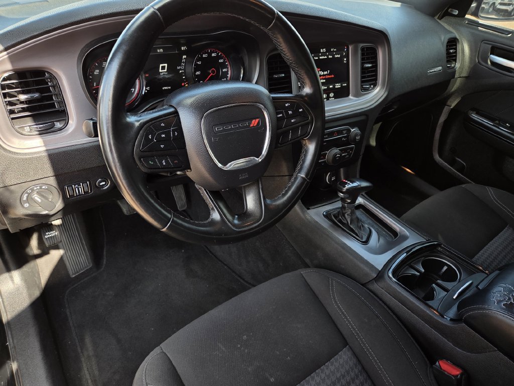 Used 2023 Dodge Charger SXT w/ Blacktop Package RWD image 15