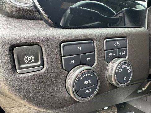 Certified 2024 Chevrolet Silverado 2500 LT AWD/4WD image 10